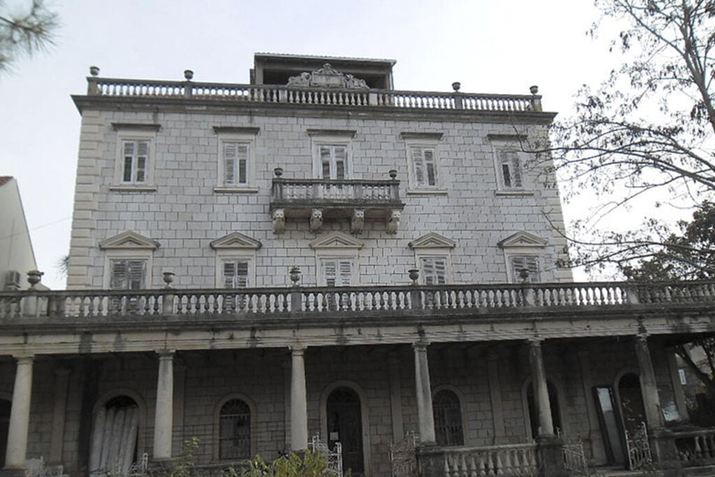 Old house sipanska luka